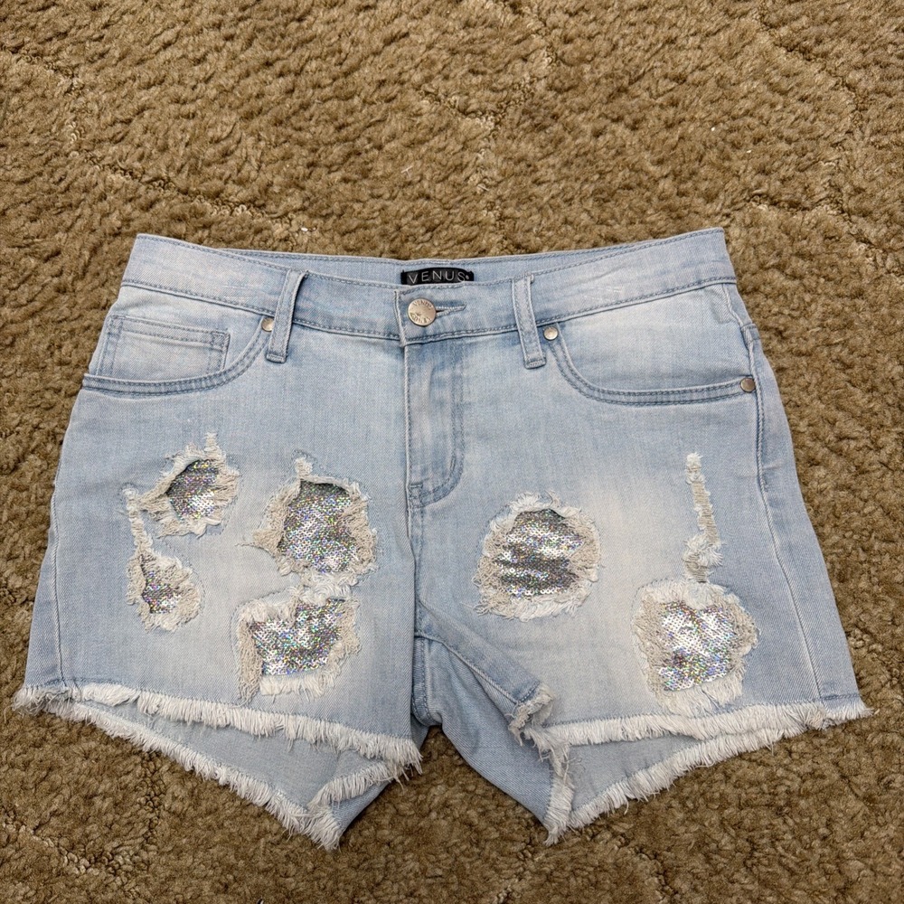 VENUS Women's Cut Off Denim Shorts Blue Light Wash with Pockets Size 6